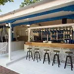 Sunrise Hotel 4*